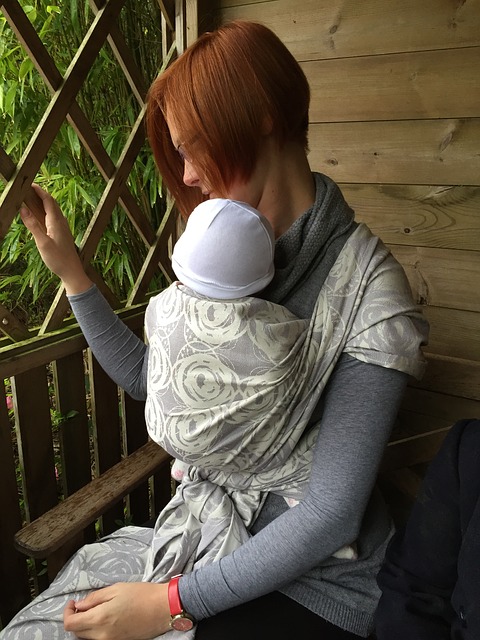 Слинг-шарф для новорожденного